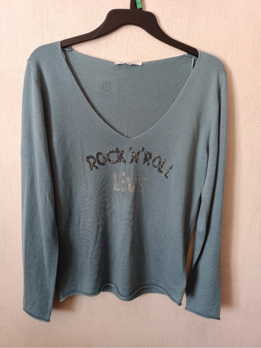 V-Neck 'Rock 'N' Roll Live' Long Sleeve Tee - Light Blue